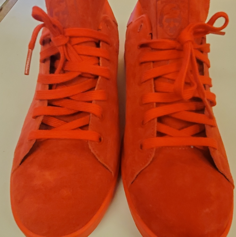 Adidas Stan Smith Triple Red Suede .
